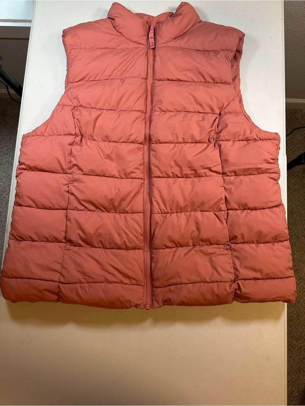 DIP Women’s XL Dusty Rose/ salmon Pink Puffer Vest Quilted Full Zip Lightweight